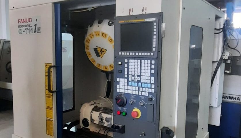 FANUC ROBODRILL 5 AXIS Vertical Machining Center