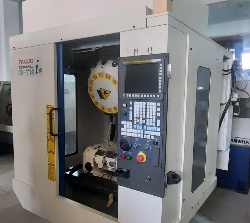 FANUC ROBODRILL 5 AXIS Vertical Machining Center