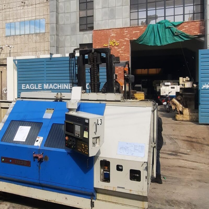 CNC TURNING CENTER IKEGAI TU30
