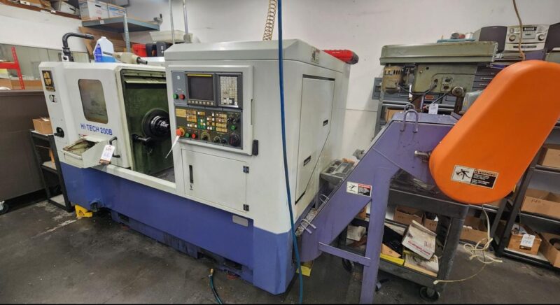 CNC TURNING CENTER/ CNC LATHE MACHINE HWACHEON HI-TECH 200B