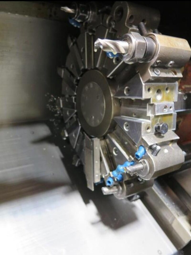 CNC TURNING CENTER/ CNC LATHE TAKISAWA TC20