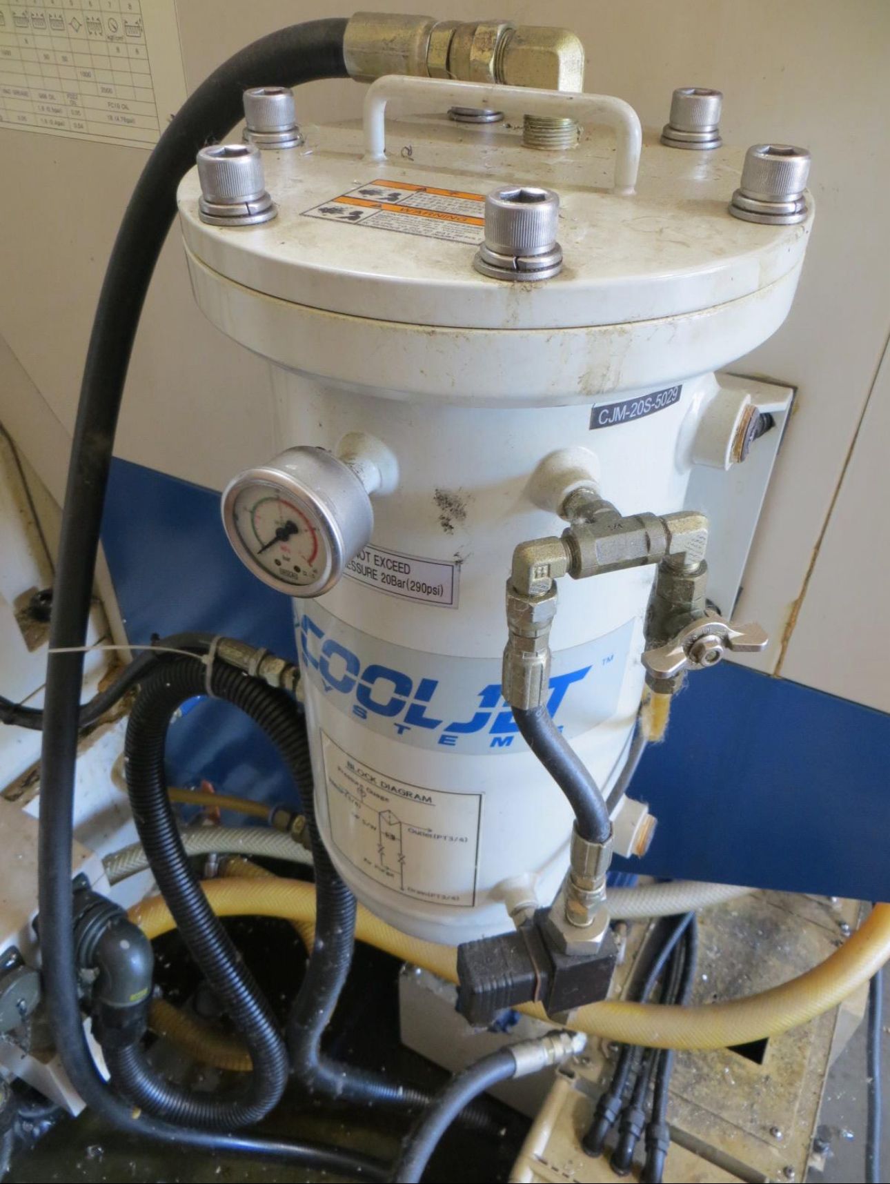 VERTICAL MACHINING CENTER DOOSAN DMV4020L